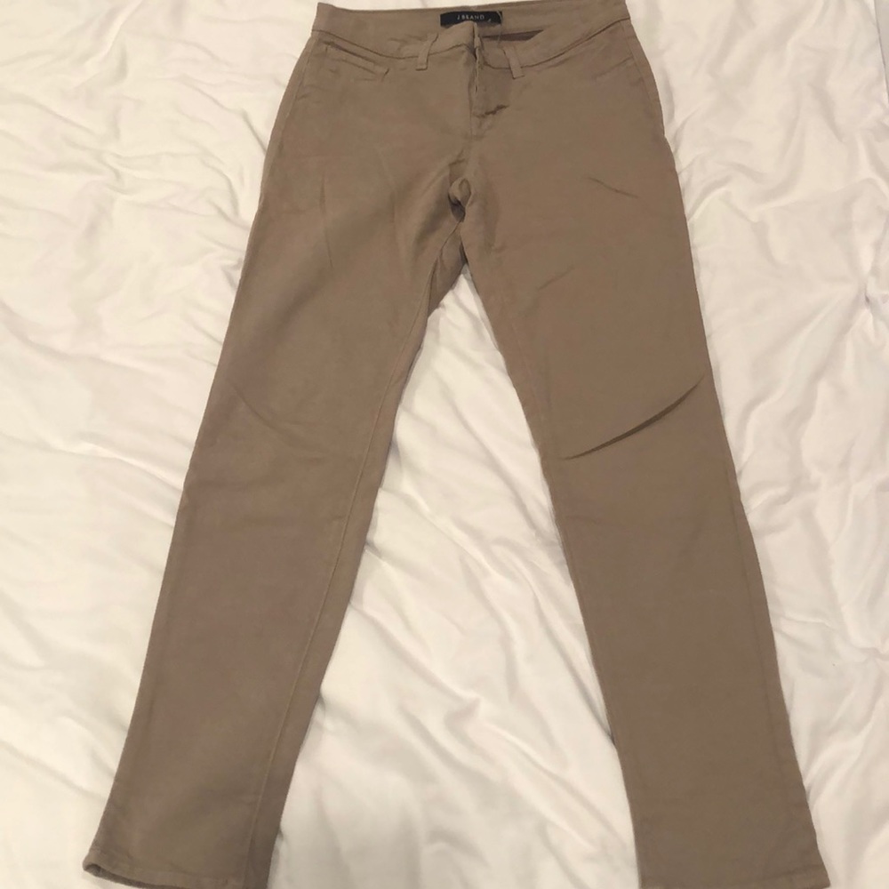 Khaki jeans